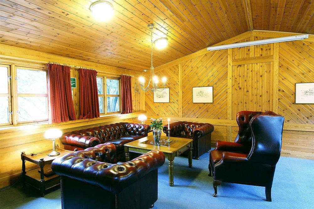 Kronen Gaard Hotel Саннес Екстер'єр фото